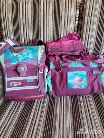 Ранец школьный для девочки