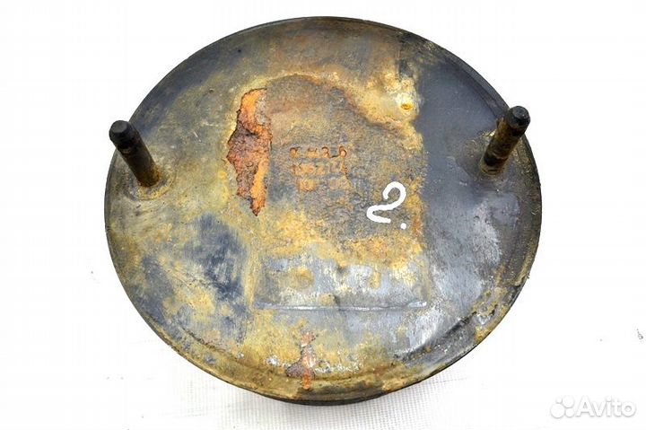 Стакан воздушной подушки переднего моста, правый s