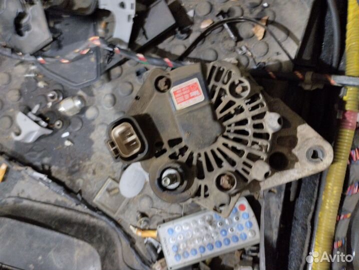 Генератор hyundai tucson G4GC 2,0