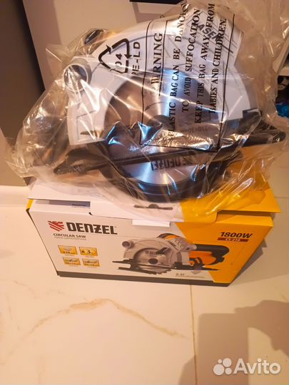 Циркулярная пила Denzel