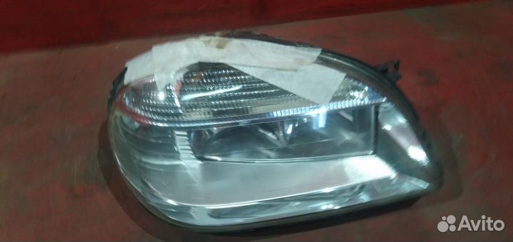 Шевроле Нива фара правая с деф. Niva до 9 г.в