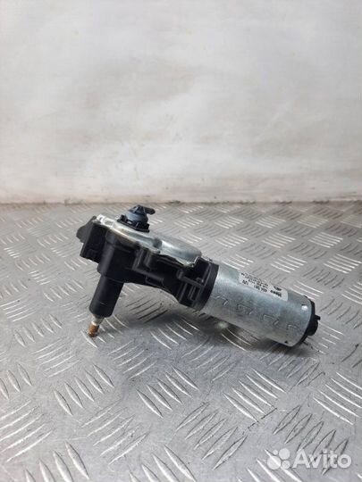 Моторчик заднего стеклоочистителя (дворника) Skoda