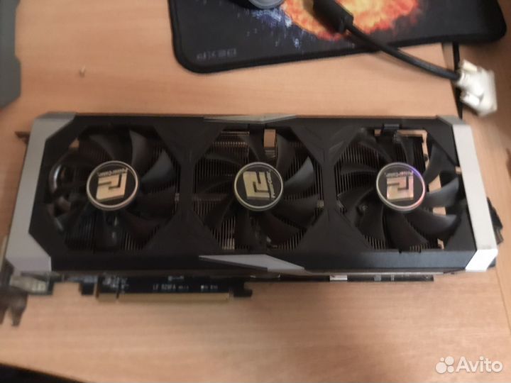 Видеокарта R9 390