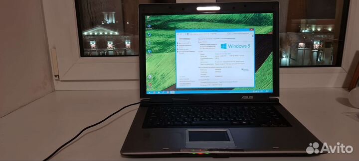Ноутбук Asus