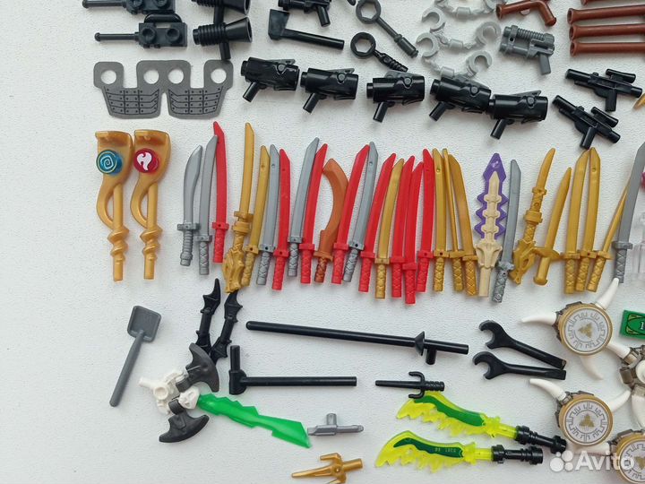 Lego Аксессуары, инструменты, оружие и др