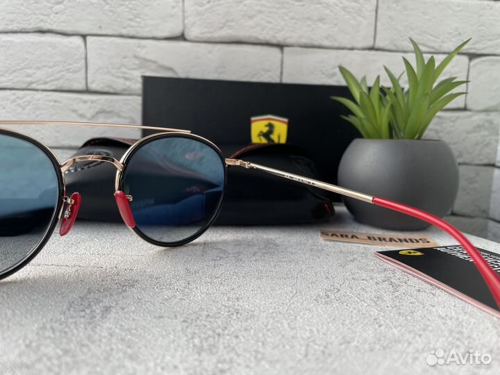 Солнцезащитные очки ray ban ferrari