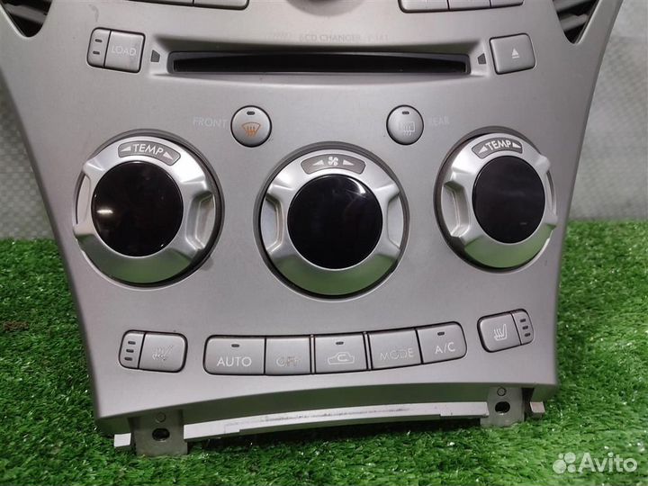 Панель управления отопителя Subaru Tribeca WX 2009
