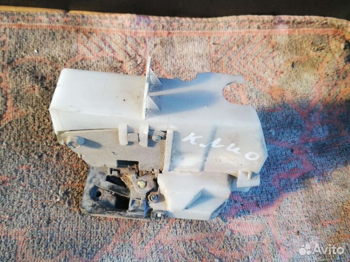 Замок двери Рено Клио 2