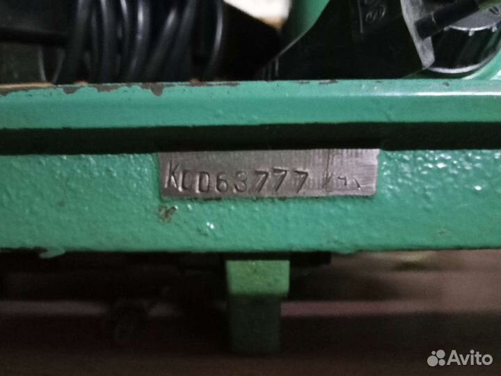 Швейная машина Радом