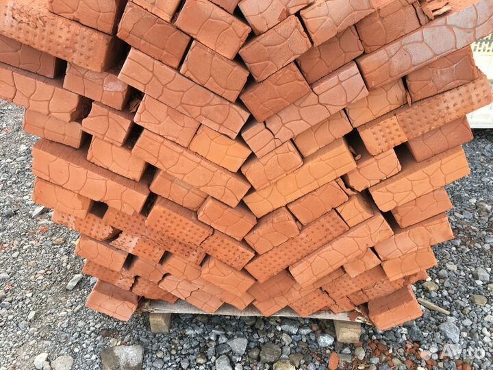 Кирпич рядовой