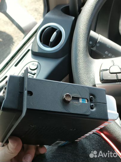 Автомобильная Рация Optim778