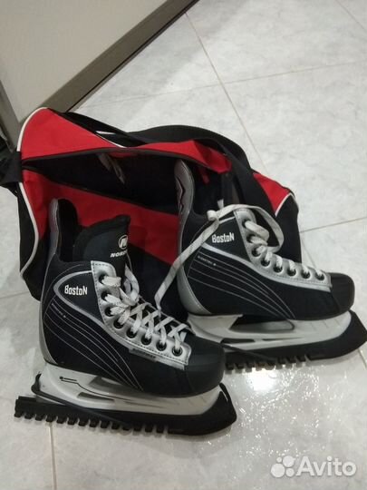 Продам коньки хоккейные
