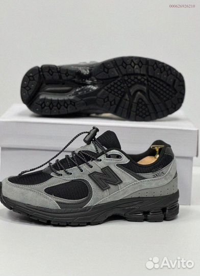 Удобные кроссовки New Balance 2002R (41-45)