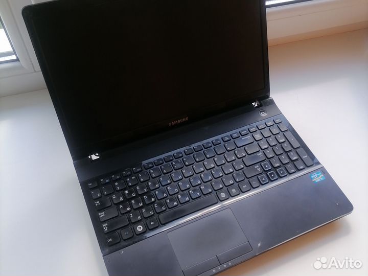Ноутбук Samsung