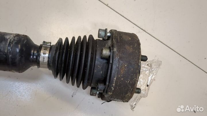 Полуось правая передняя Volkswagen Golf Plus