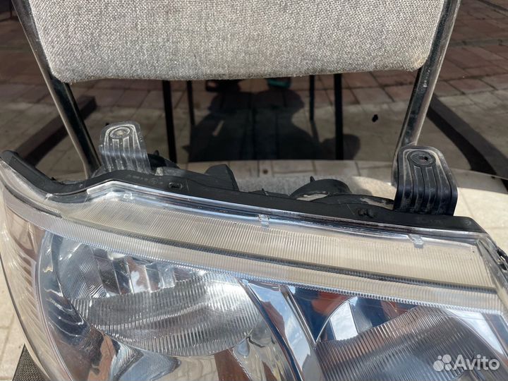 Фара правая Nissan Almera Classic B10 (оригинал)