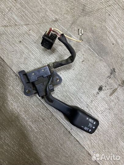 Переключатель круиз контроля Pontiac Vibe