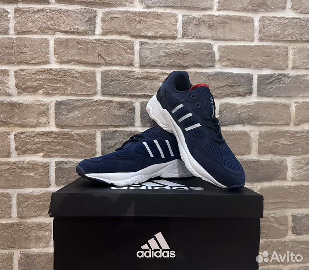 Adidas мужские кроссовки