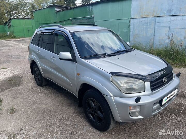 Toyota RAV4 2.0 AT, 2003, 275 000 км