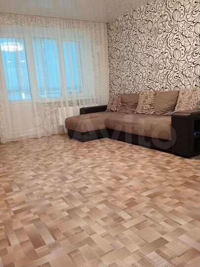 2-к. квартира, 59 м², 1/10 эт.