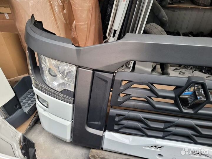 Усилитель бампера в сборе Renault T-Series