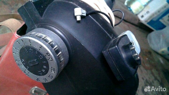 Фотовспышка профессиональная. луч-М1