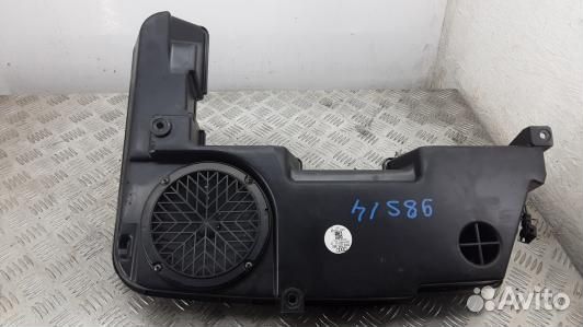 Сабвуфер audi A4 B8 (98S14Q101)