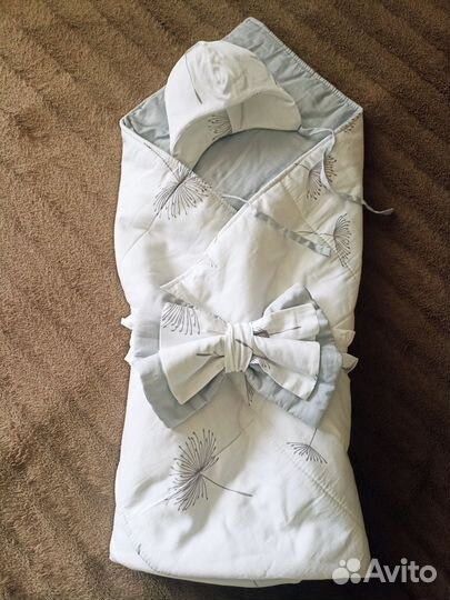 Конверт на выписку весна