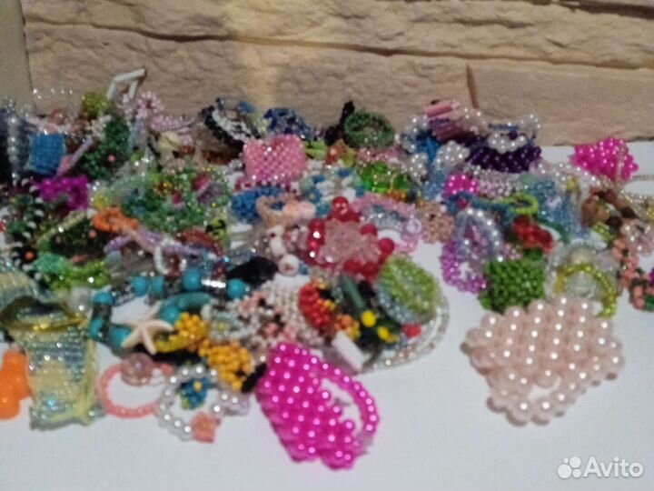 Украшения и аксессуары из бисера