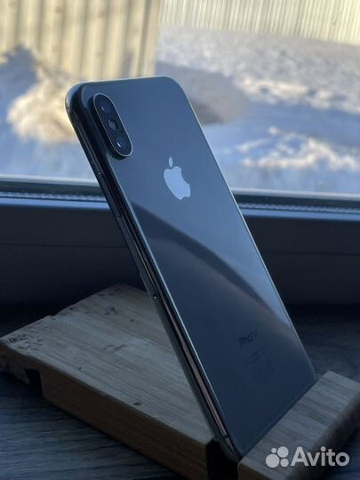 iPhone Xs, 64 ГБ