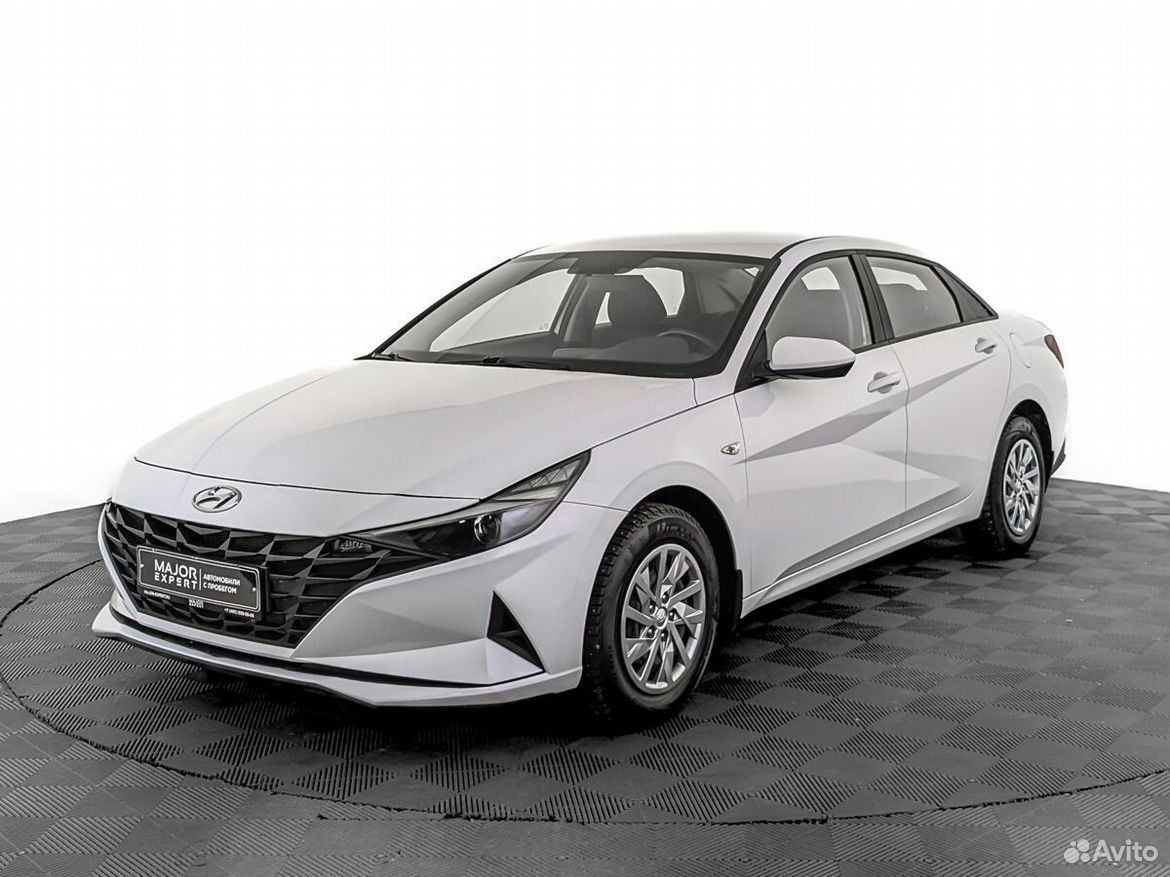 Hyundai Elantra 1.6 AT, 2022, 70 157 км
