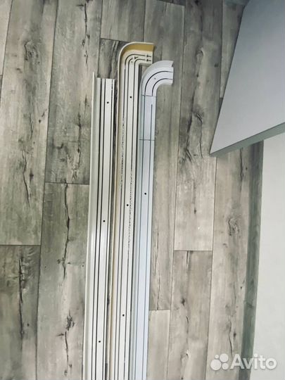 Карнизы для штор потолочный