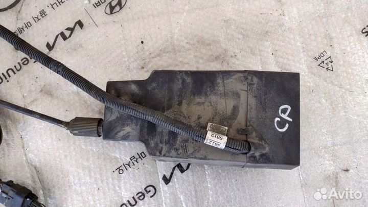 Блок ручного тормоза Chevrolet Captiva C140