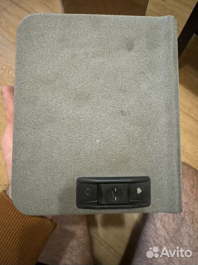 Кнопка люка bmw е34