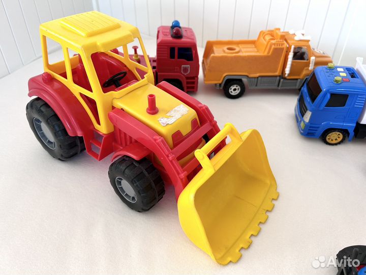 Игрушки машинки пакетом