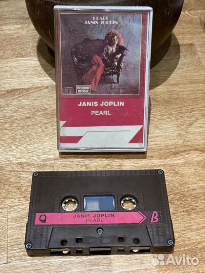 Аудио кассеты с записью