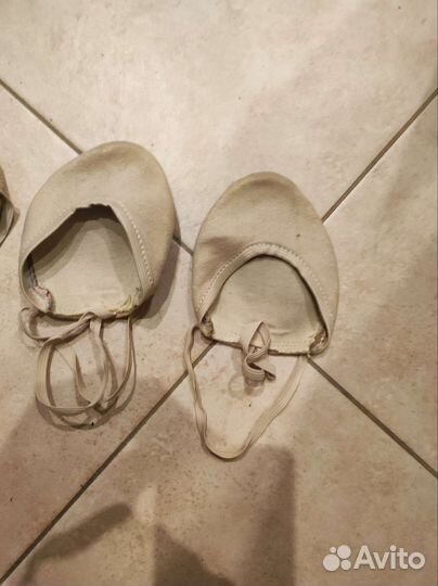 Булавыпринадлежности для художественной гимнастике