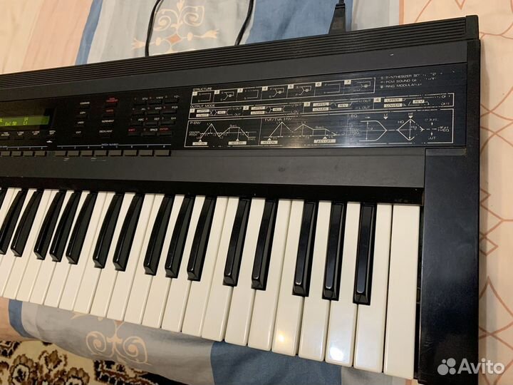 Синтезатор Roland d50