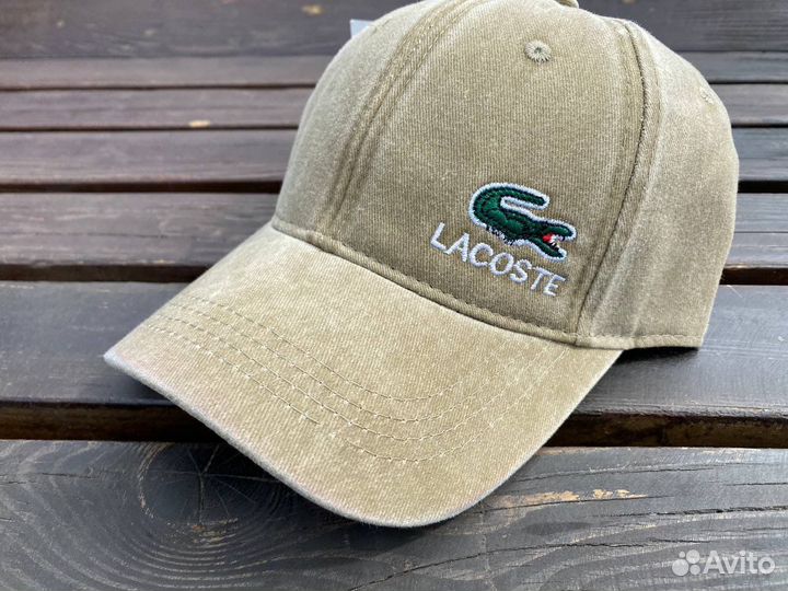 Кепка Lacoste