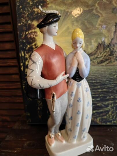 Фарфоровые статуэтки времен СССР