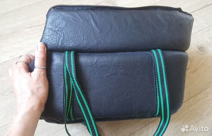 Сумка переноска для маленьких собак и для кошек