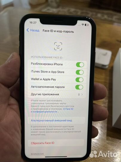 iPhone Xr, 64 ГБ