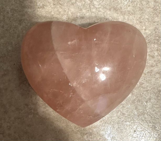 Розовый кварц камень