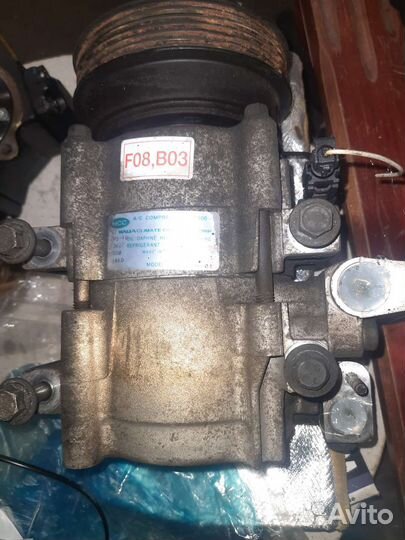 Компрессор кондиционера kia carens 1