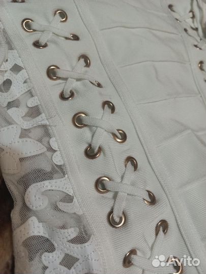 Бандажное платье