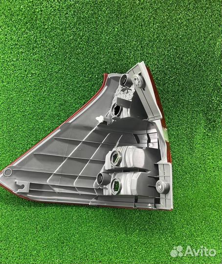 Фонарь правый црв 5 (15-18)