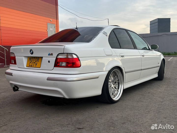 В разбор из Японии Bmw 525I E39 M54B25 2.5 256S5