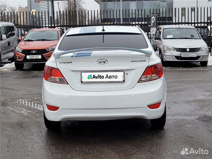 Hyundai Solaris 1.4 AT, 2011, 98 000 км