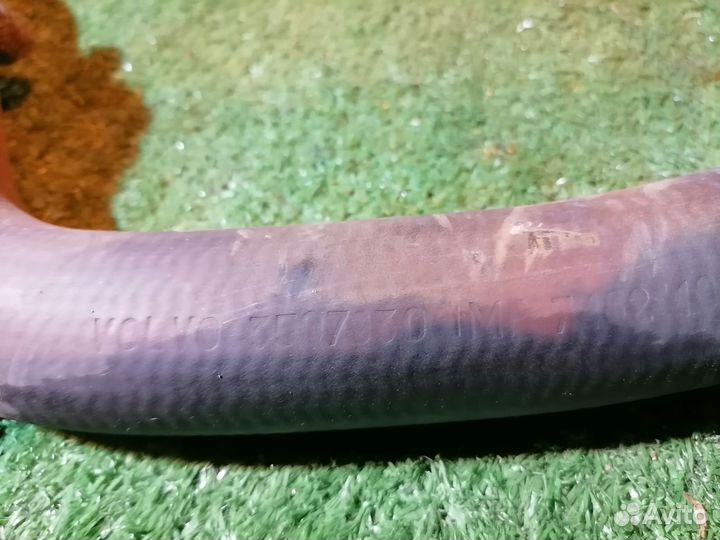 Патрубок охлаждения (радиатора) 3507930 Volvo XC70