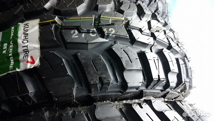 Kumho Road Venture M/T KL71 265/75 R16 119Q